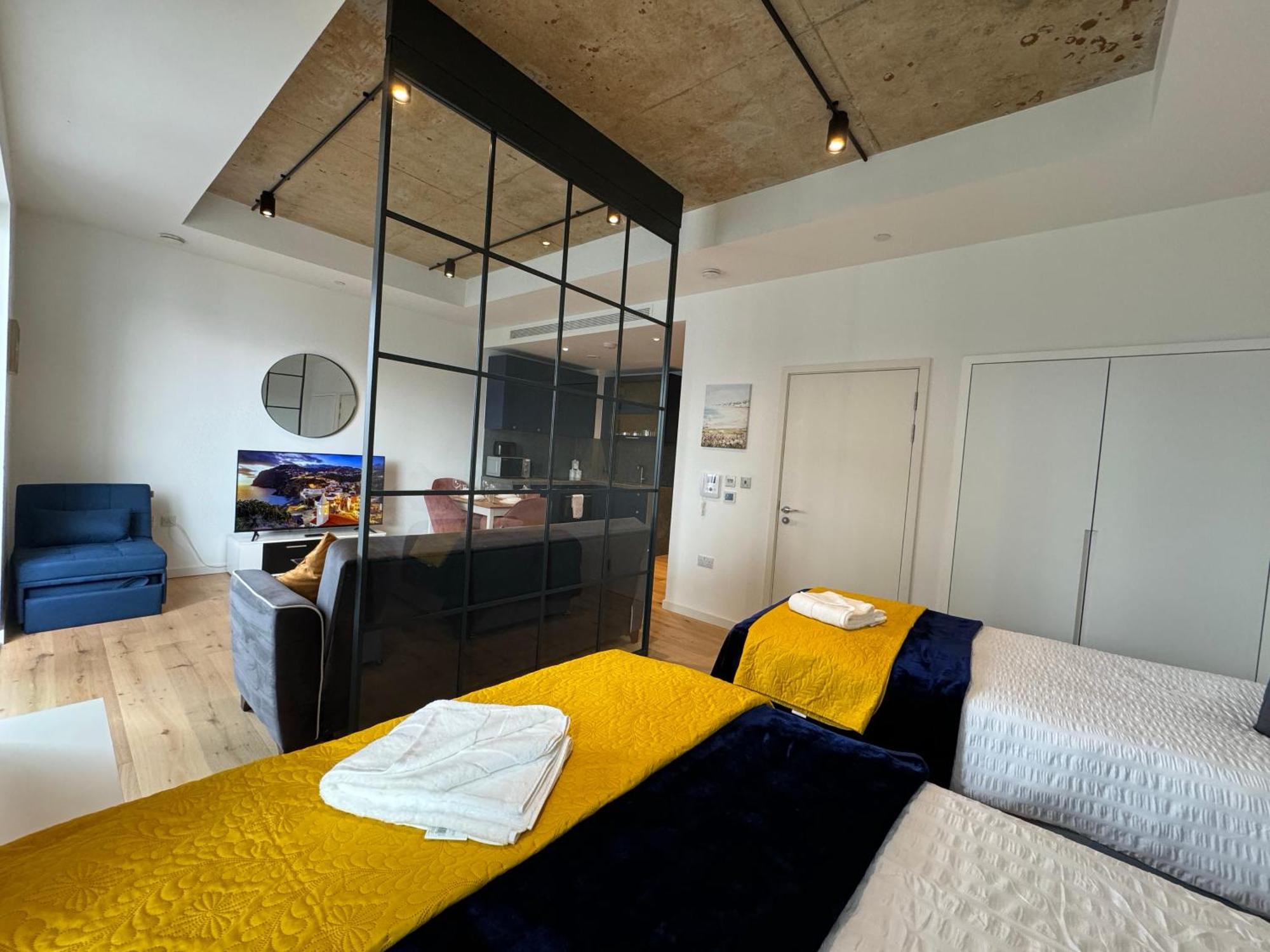 Apartamento London Luxury Flat With Balcony, River View, O2 Arena, Excel, Canary Wharf, Station Exterior foto